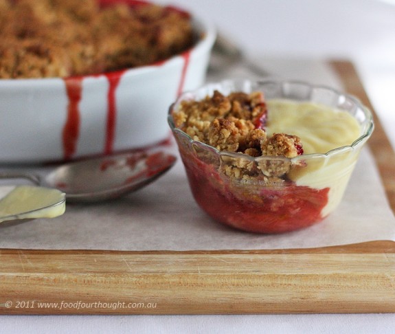 Strawberry & Rhubarb Crumble